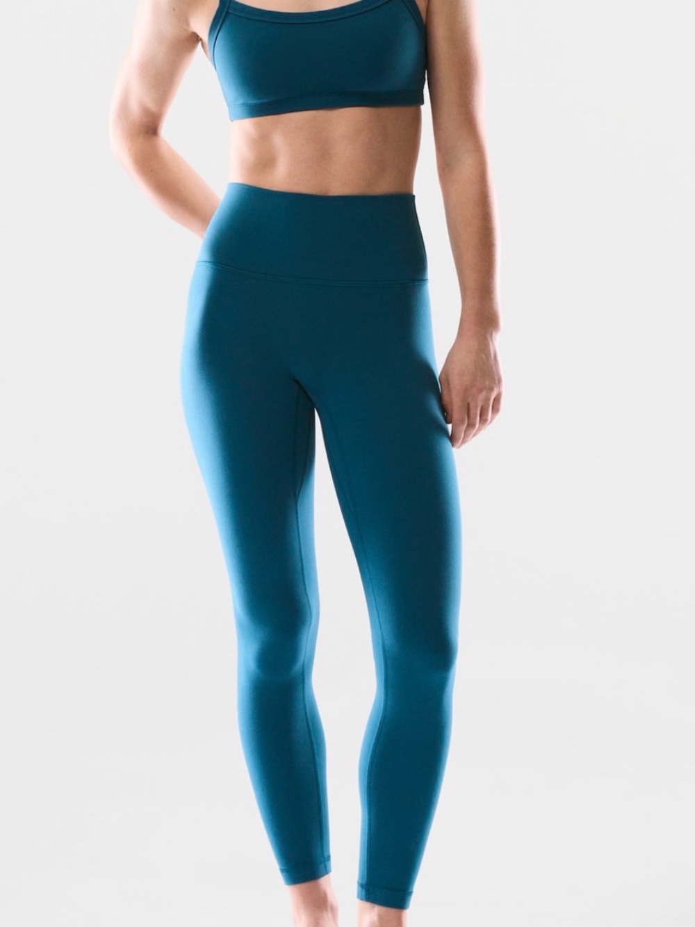 Aritzia Butter Cheeky Infinite Hi Rise 26” Leggings, Nocturnal Blue, size 6